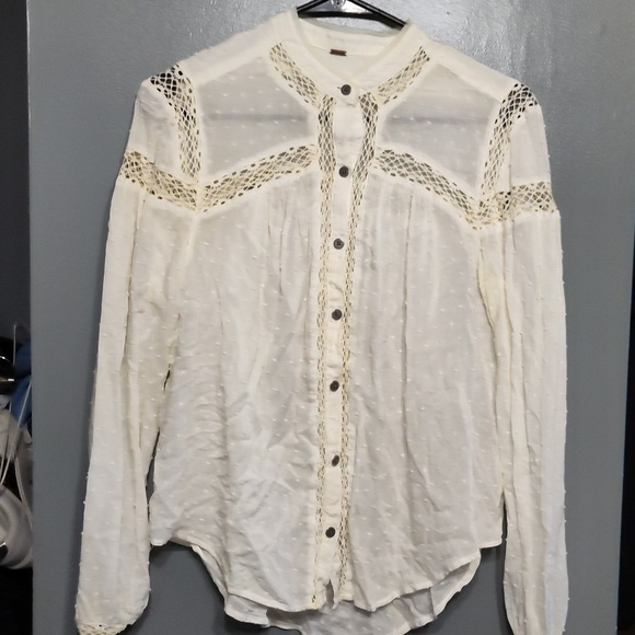Free People Tops - Free People  off White Large Crochet Minky Raised Dots Bump Surface size small